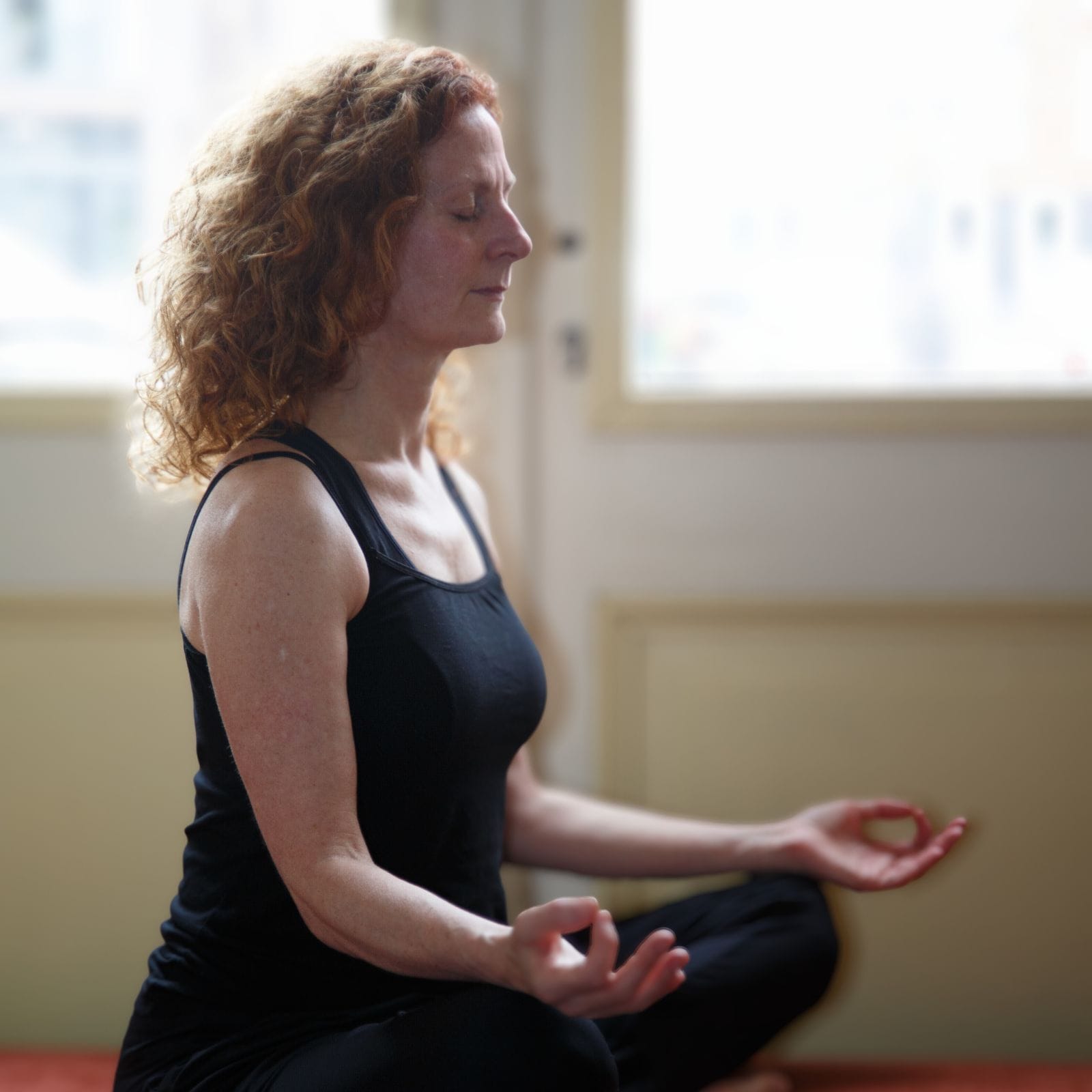 Connie van Dam - yoga HEEL instituut Rotterdam